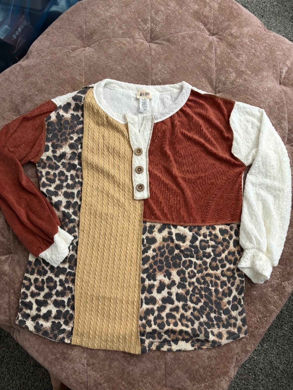 Bibi women’s top medium